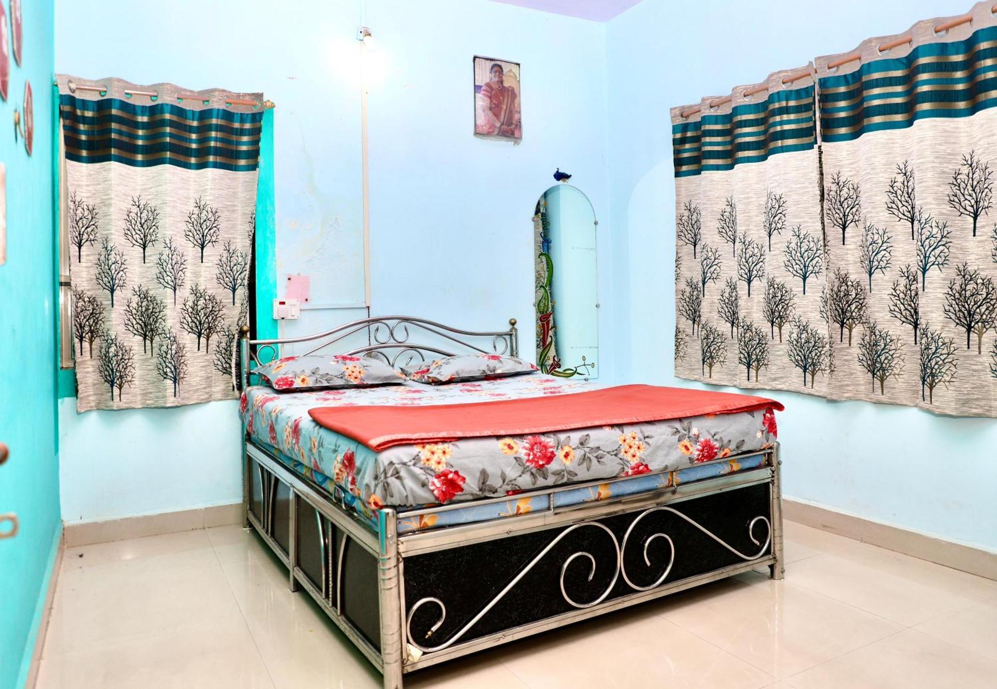 Holiday home Hemharsh With Pool *